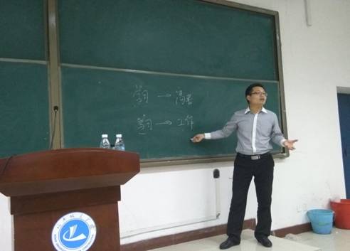 说明: D:\Documents\Tencent Files\1635636064\Image\C2C\C74960F5E9BDEBF3F3FBE5AB567CCE98.jpg